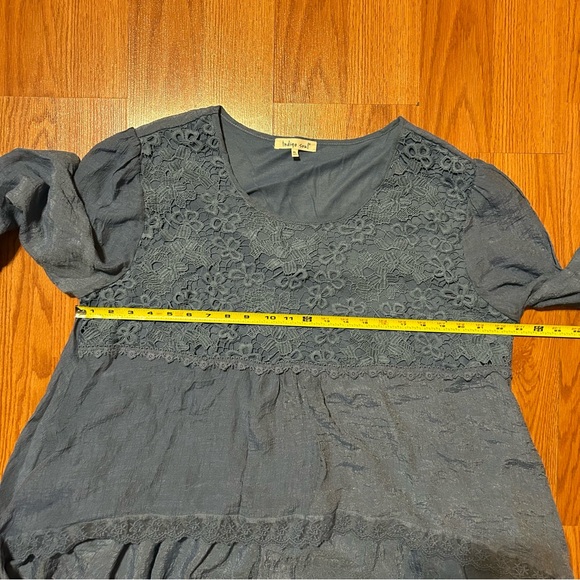 Indigo Soul Tiered Tunic Top Lace Overlay Details Boho Blue Womens Size L - Picture 10 of 11